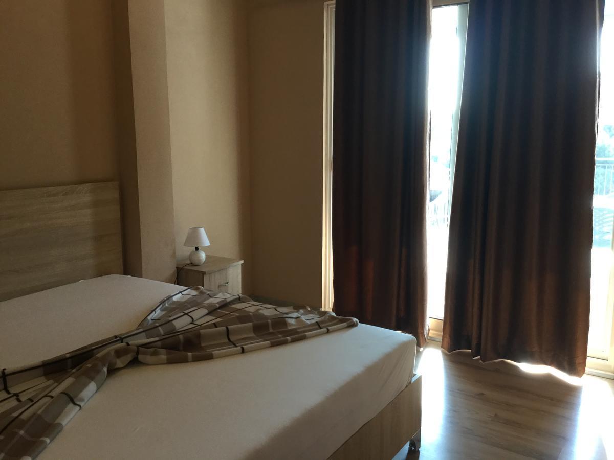 Apartments Ismy Ulcinj Esterno foto