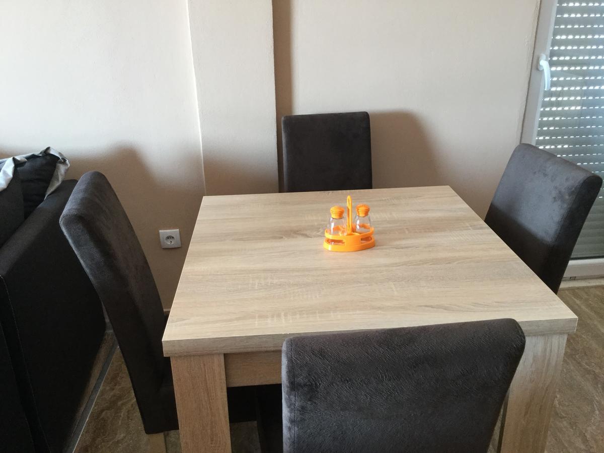 Apartments Ismy Ulcinj Esterno foto