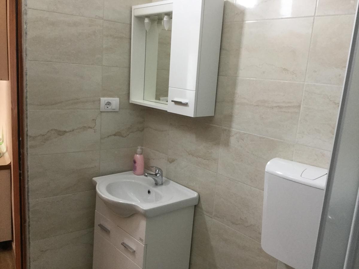 Apartments Ismy Ulcinj Esterno foto